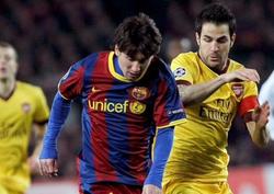 Messi, junto a Cesc Fbregas. | EFE