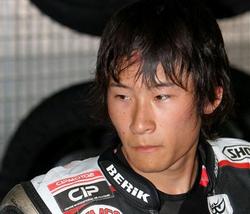 Fotografa de archivo (06/07/2010) del piloto japons Shoya Tomizawa, que ha fallecido en el Gran Premio de San Marino. | EFE