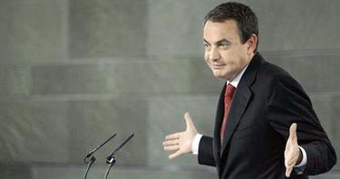 Zapatero permite a los alcaldes ampliar el Plan E debido al "clima adverso"