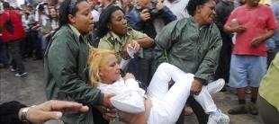 La Polica del rgimen castrista detiene a 30 Damas de Blanco