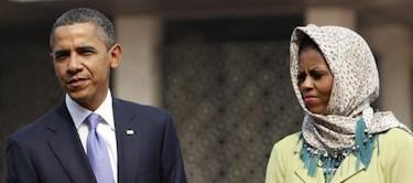 Barack y Michelle Obama en la mezquita | EFE