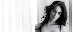 Megan Fox en la campaa promocional. | Armani.