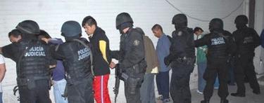 La Polica libera en Mxico a 107 personas "esclavizadas" en una fbrica clandestina