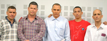 Pablo Pacheco, Omar Rodrguez, Lster Gonzlez, Luis Miln  y Jos Luis Garca Paneque durante su visita a esRadio el pasado jueves.