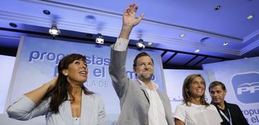 Mariano Rajoy, en Sitges junto a Snchez Camacho y Ana Mato. | Tarek/PP