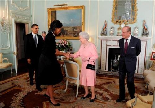Los Obama y la Reina